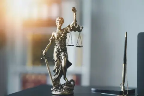 lady-justice-legal-law